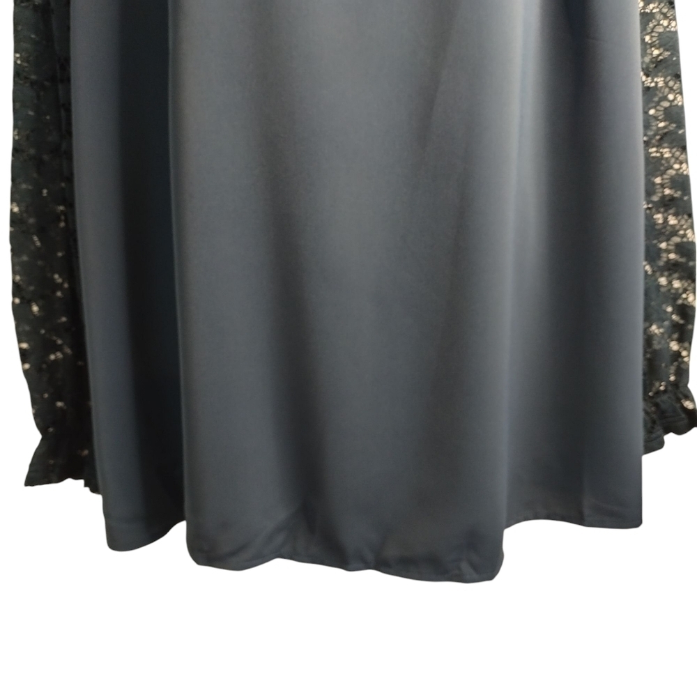Bloomchic Women's Navy Blue V-Neck Lace Sleeve Top Blouse Size 22/24 - Picture 4 of 8
